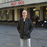 Shane Lowe Photo 46
