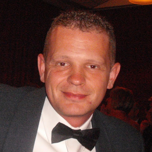 Lee Fletcher Photo 35