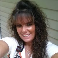 Debbie Schneider Photo 22