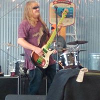 Allan Nichols Photo 26