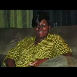 Evette Robinson Photo 19