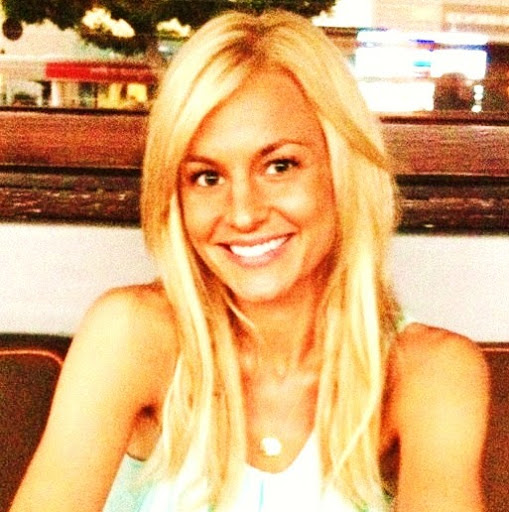 Tara English Photo 4