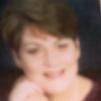 Elizabeth Carruthers Photo 17
