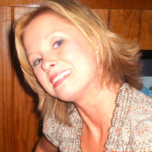 Kimberly Swanson Photo 39