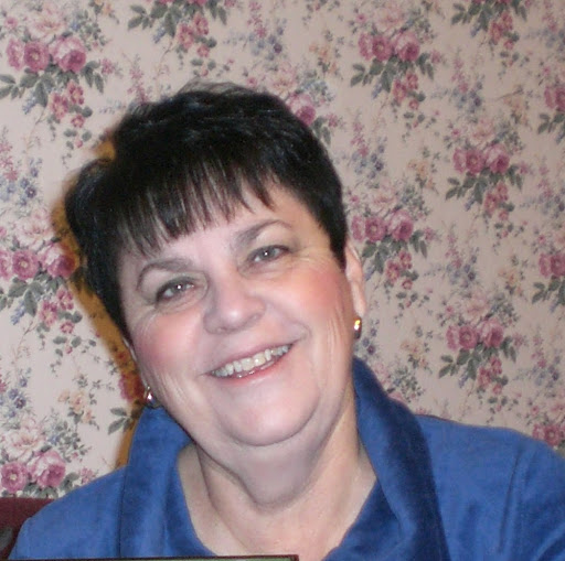 Linda Crowder Photo 9