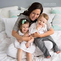 Sarah Toomey Photo 13