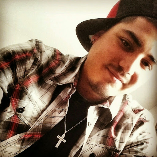 Adrian Trujillo Photo 17