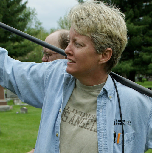 Brenda Barton Photo 25
