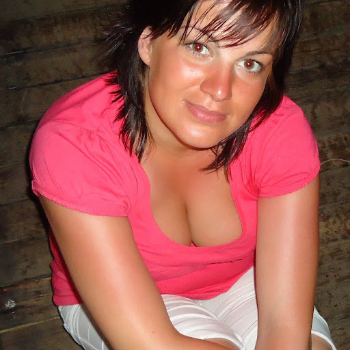 Kristina Alt Photo 4