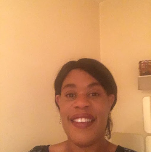 Jacqueline Nixon Photo 13