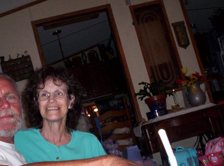 Linda Phillips Photo 4