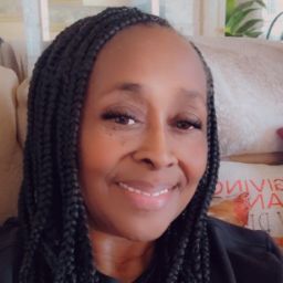 Patricia Colvin Photo 19