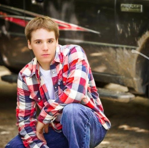 Lee Carlson Photo 44