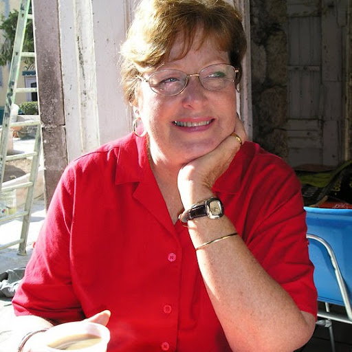 Nora Ellis Photo 33
