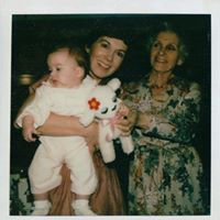 Anna Mccann Photo 26