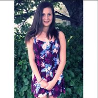 Sarah Deschenes Photo 2