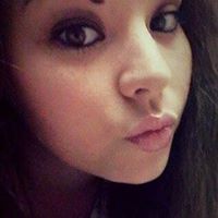 Amelia Salinas Photo 19