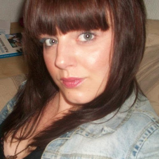 Louise Taylor Photo 1