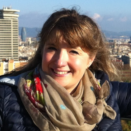 Jane Harper Photo 5