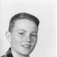 Gordon Wells Photo 45