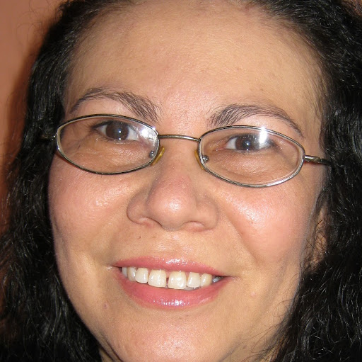 Esther Castro Photo 14
