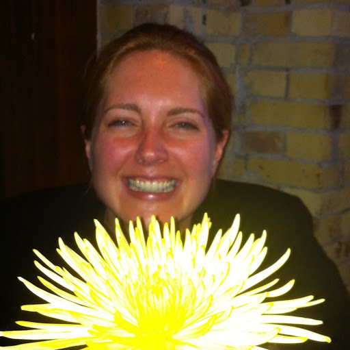 Julie Skelton Photo 17
