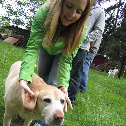 Allison Newton Photo 30
