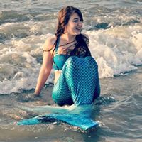 Victoria Atkins Photo 22