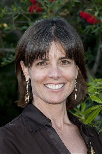 Ann Dean Photo 47