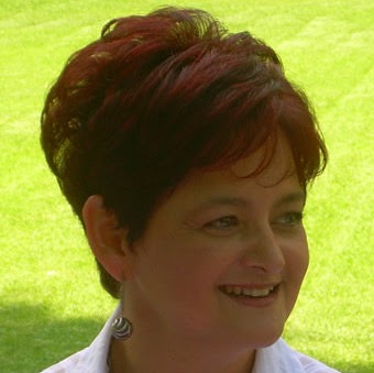 Cindy Muller Photo 9