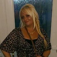 Katie Richards Photo 38
