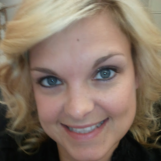 Mandy Campbell Photo 12