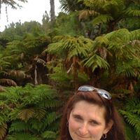 Christina Robins Photo 28