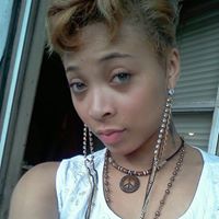 Gina Roberts Photo 15