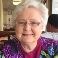 Roberta Thomas Photo 36