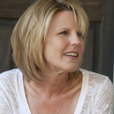 Carolyn Cole Photo 17