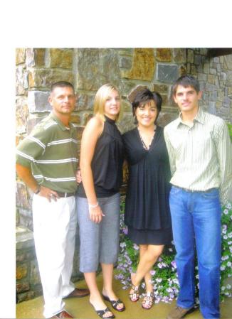 Lynn Hines Photo 9