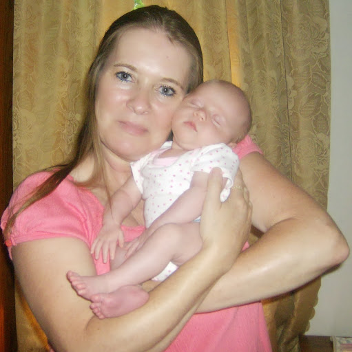 Sandra Short Photo 13