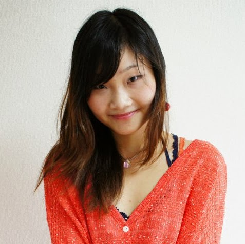 Liwen Zhang Photo 6