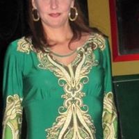 Julie Burton Photo 24