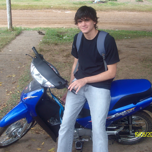 Maximo Olivera Photo 2
