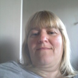 Carol Humphrey Photo 37