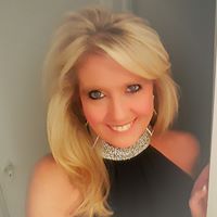 Robyn Palmer Photo 13