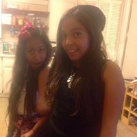 Monica Cisneros Photo 19
