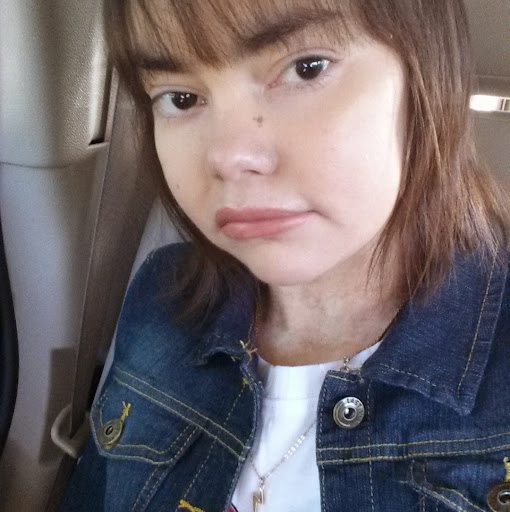 Alyssa Robles Photo 32