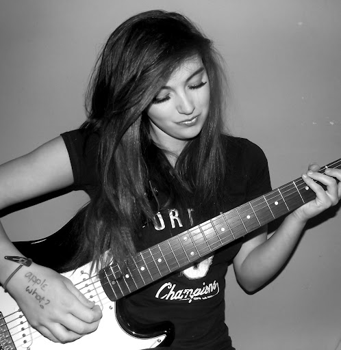Sarah Doran Photo 9