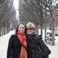 Julie Herman Photo 35