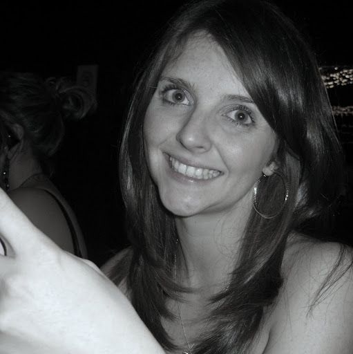 Michelle Meredith Photo 17