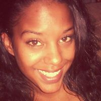 Erika Armstrong Photo 8