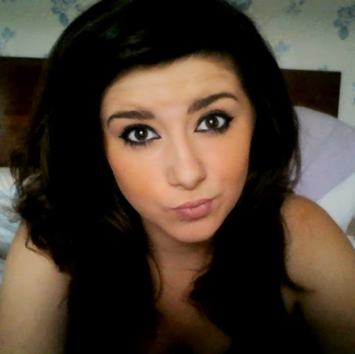 Danielle Chapman Photo 31
